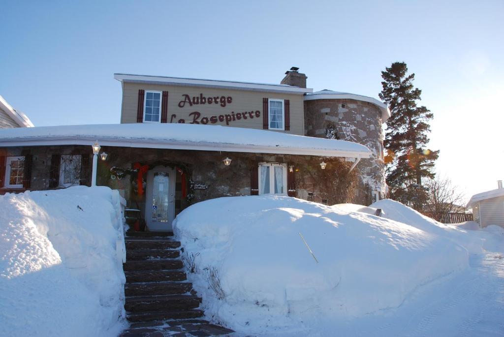 Auberge La Rosepierre Bistro Henri Grandes-Bergeronnes Exteriér fotografie